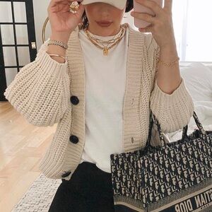 Ell and Emm Chunky Knit Cardigan